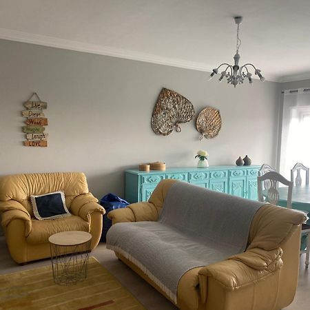 O Ninho 94 Apartment วีลาปรายา เด อันโกรา ภายนอก รูปภาพ